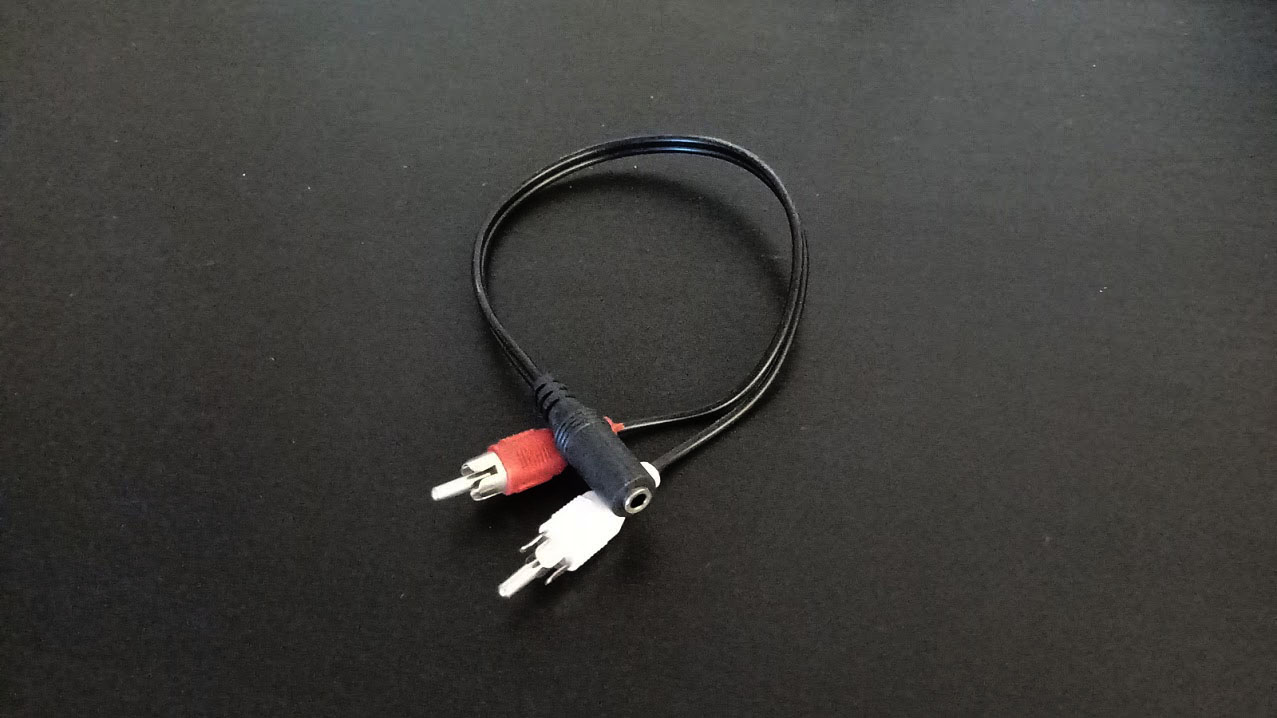 Câble adaptateur enceintes PC : 2x RCA vers jack 3,5mm stéréo