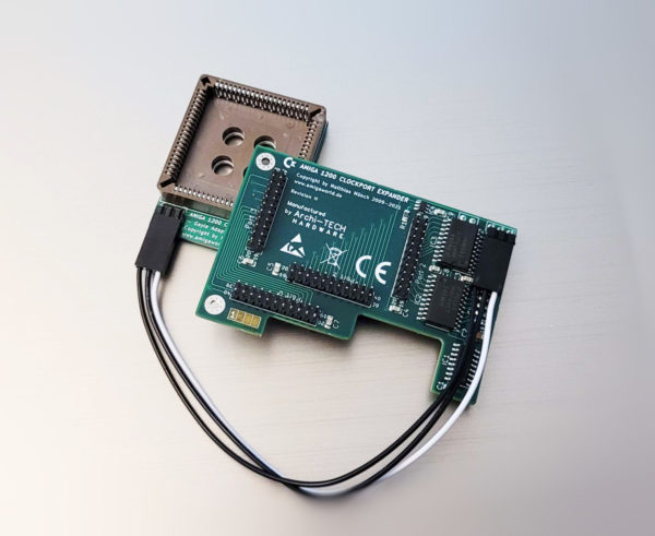 A1200 Clockport Expander - 4 ports horloge dont un rapide – Image 2